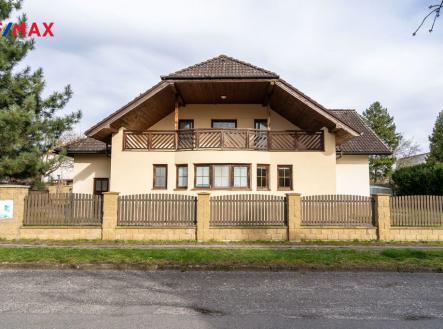 Prodej - dům/vila, 381 m²