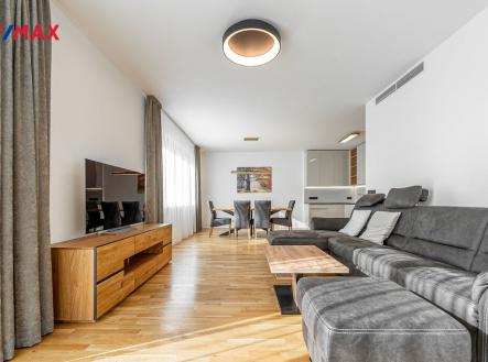 Pronájem bytu, 2+kk, 81 m²