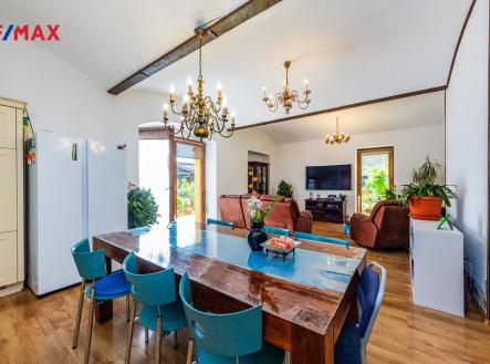 Prodej domu/vily, 219 m² obrázek