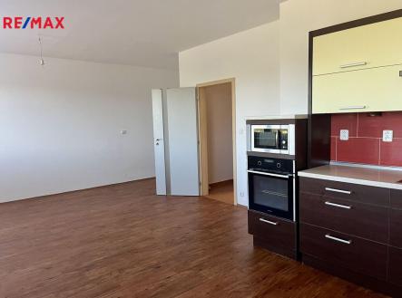 Pronájem bytu, 1+kk, 40 m²