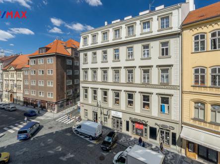 Pronájem bytu, 1+kk, 32 m²