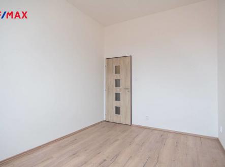 Pronájem bytu, 2+kk, 35 m²