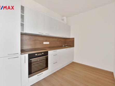 Pronájem bytu, 1+kk, 46 m²