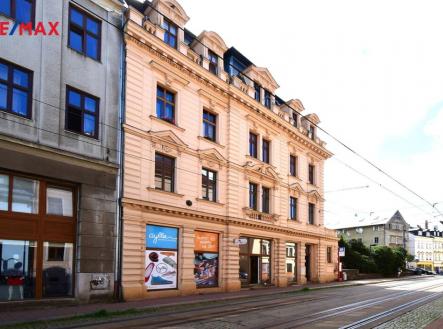 Prodej - obchodní prostor, 73 m²