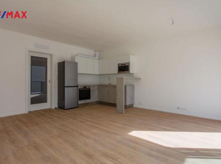 Pronájem bytu, 1+kk, 43 m²