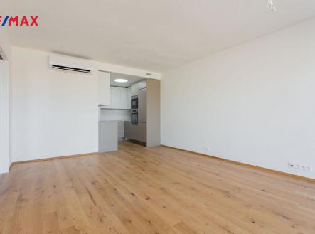 Pronájem bytu, 2+kk, 65 m²