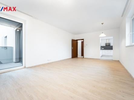 Pronájem bytu, 2+kk, 70 m²