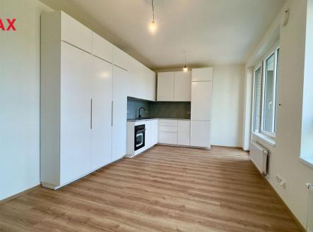 Pronájem bytu, 1+kk, 34 m²