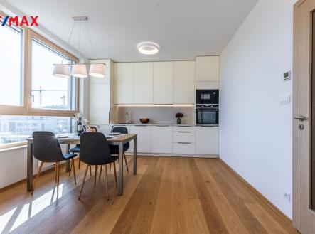 Pronájem bytu, 2+kk, 59 m²