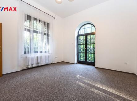 Pronájem kanceláře, 95 m²