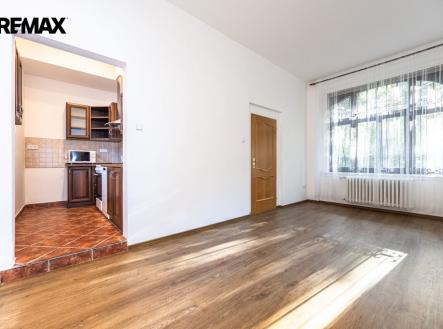 Pronájem kanceláře, 95 m²