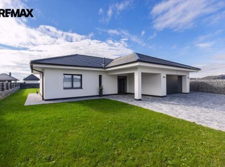 Prodej domu/vily, 217 m² obrázek