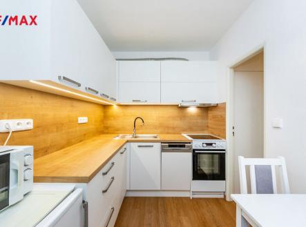 Pronájem bytu, 2+kk, 48 m²