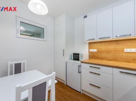 Pronájem bytu, 2+kk, 48 m²