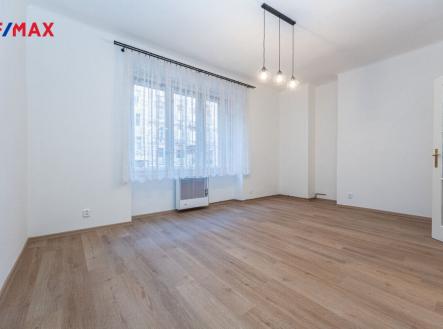 Pronájem bytu, 2+kk, 60 m²