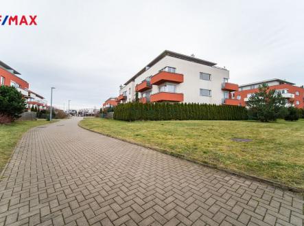 Pronájem bytu, 2+kk, 64 m² obrázek