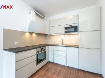 Pronájem bytu, 2+kk, 54 m²