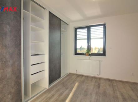 Pronájem bytu, 2+kk, 58 m²