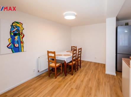 Pronájem bytu, 2+kk, 62 m²