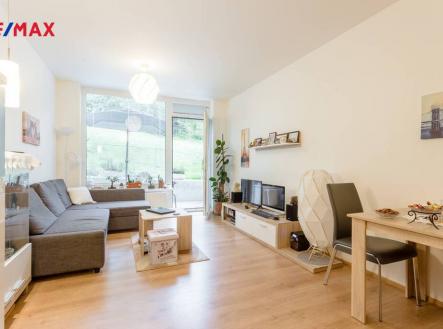 Pronájem bytu, 1+kk, 33 m²