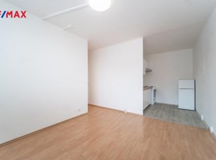 Pronájem bytu, 1+kk, 34 m²