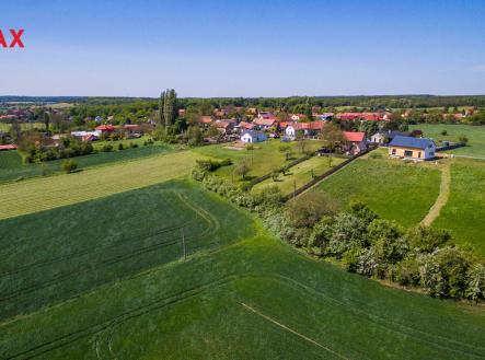 Prodej pozemku pro bydlení, 3 036 m²