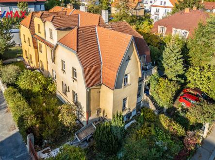 Prodej nájemního domu, 230 m²