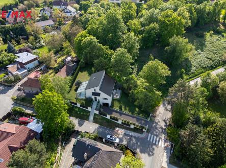 Prodej pozemku pro bydlení, 800 m²