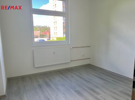 Pronájem bytu, 2+kk, 35 m²