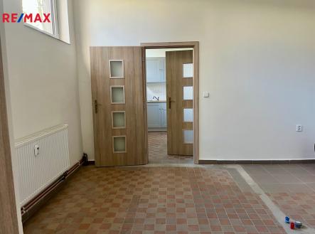 Pronájem obchodní prostor, 40 m²