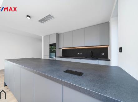 Prodej bytu, 3+kk, 205 m²