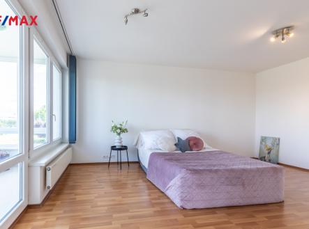 Prodej bytu, 2+kk, 93 m² obrázek