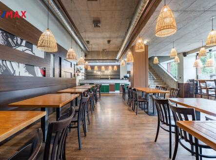 Prodej - restaurace, 370 m²
