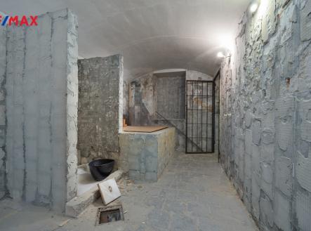 Prodej obchodní prostor, 65 m²