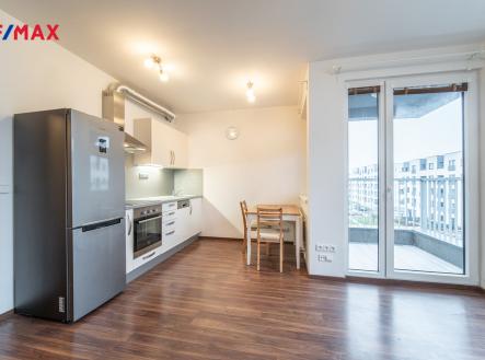 Pronájem bytu, 1+kk, 32 m²