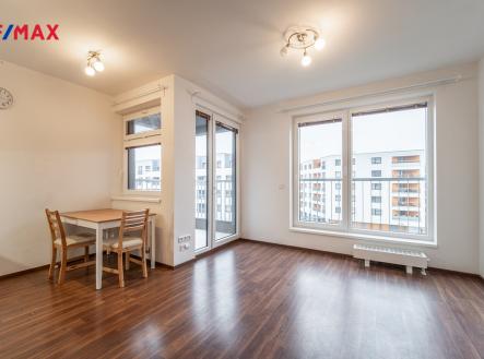 Pronájem bytu, 1+kk, 32 m²