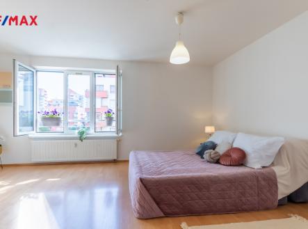 Prodej bytu, 1+kk, 33 m² obrázek