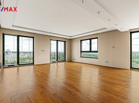 Prodej bytu, 6+1, 320 m²