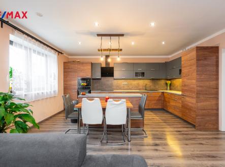 Prodej domu/vily, 210 m²