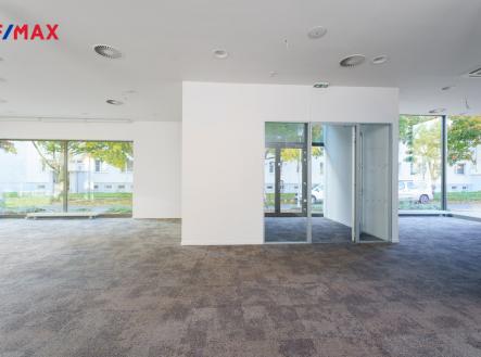 Pronájem obchodní prostor, 155 m²