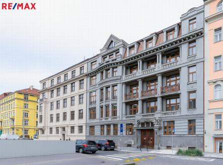 Prodej bytu, 4+1, 217 m²