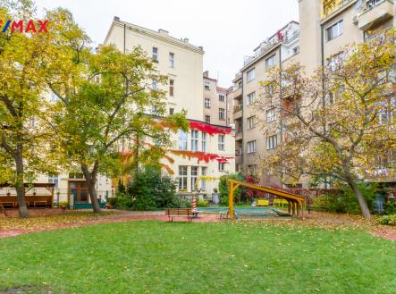 Prodej bytu, 4+1, 217 m²