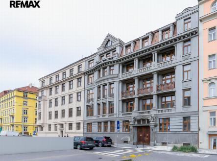 Prodej bytu, 4+1, 217 m²