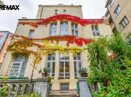 Prodej bytu, 4+1, 217 m²