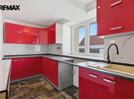 Prodej bytu, 3+kk, 96 m²