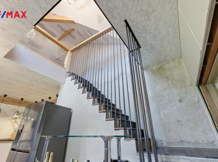 Prodej nájemního domu, 377 m²