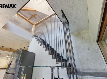 Prodej nájemního domu, 377 m²