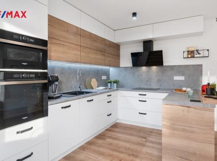 Prodej domu/vily, 316 m²