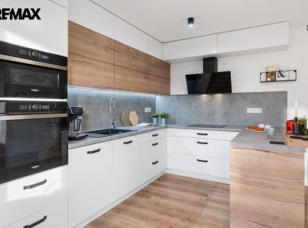 Prodej domu/vily, 316 m²