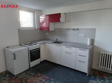 Pronájem bytu, 1+kk, 36 m²
